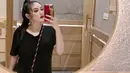 Ternyata, menonton film dewasa membuat Pamela merasa lebih rileks dan tidurnya jadi lebih nyenyak. (instagram/pamelaaaasafitri)