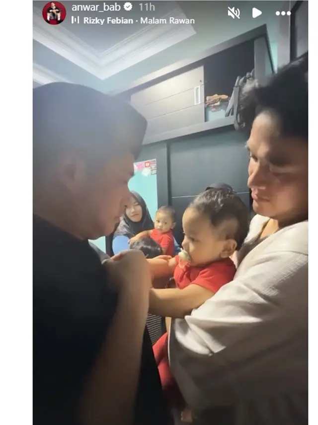 6 Potret Irfan Hakim dan Anwar BAB Gendong Anak Mpok Alpa di Tahlilan 7 Hari