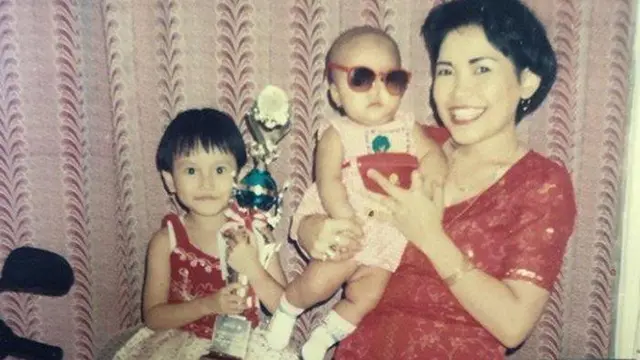 6 Foto Jadul Ayu Ting Ting Saat di Usia SD, Penyanyi Berprestasi Sedari Dulu