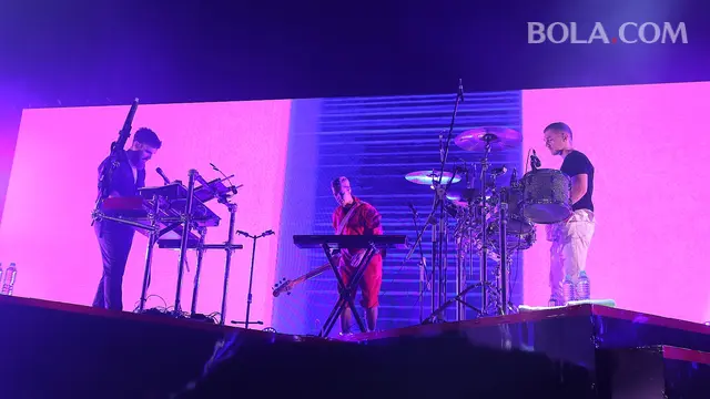 Clean Bandit