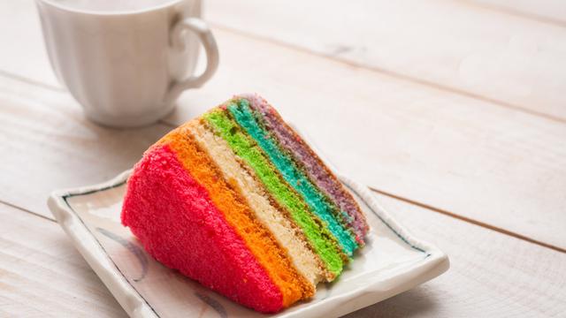 bolu kukus pelangi