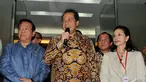 Tim transisi Jokowi-JK temui Menteri Koordinator Perekonomian Chairul Tanjung, Jakarta (10/9/2014) (Liputan6.com/Johan Tallo)
