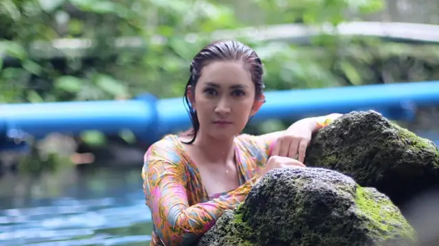 [Fimela] Nafa Urbach