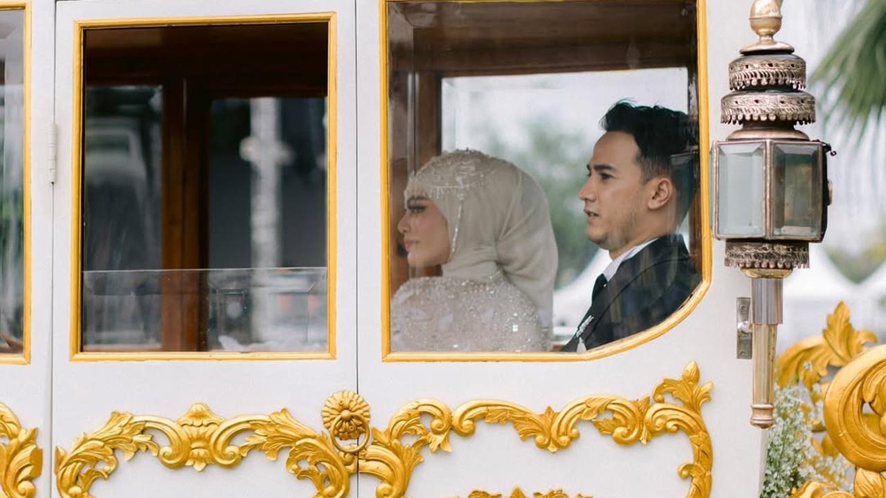 Pernikahan Mewah Anak Pejabat