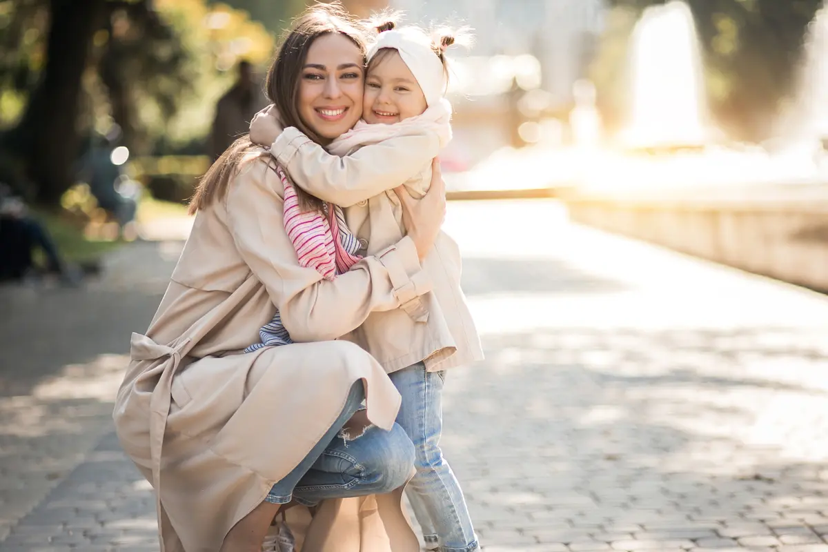 wanita desember ibu anak tidak pemalu