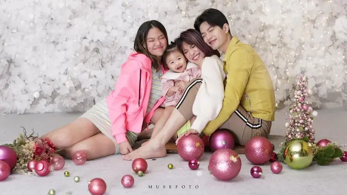 Lee Jeong Hoon dan Moa Aeim