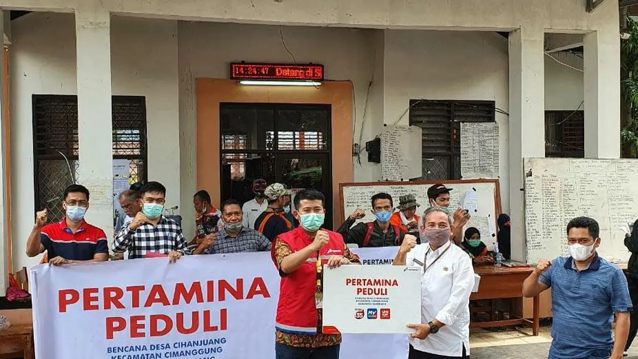 Pertamina Peduli Bantu Pasok LPG dan BBM Bagi Pengungsi dan Tim SAR Bencana Longsor Sumedang