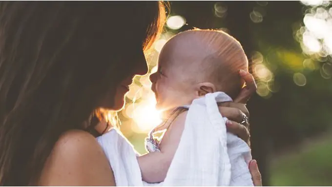 Setelah Melahirkan/copyright unsplash.com/@thirdwheelphoto