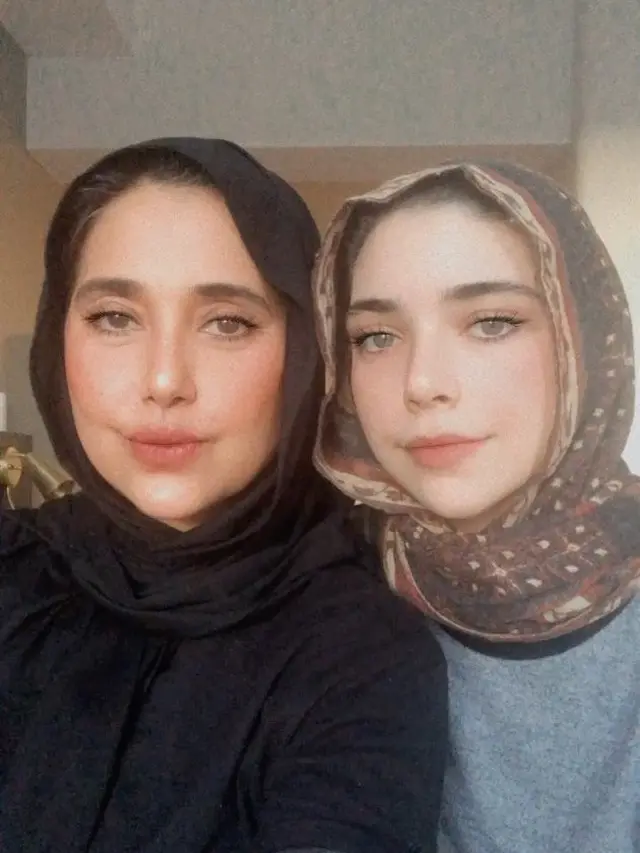 [Fimela] Ayu Azhari dan Isabelle Tramp