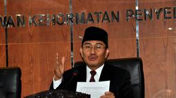 Pemecatan itu dilakukan DKPP karena para komisioner KPU tersebut melanggar kode etik selama perhelatan Pemilu 2014, Jakarta, (17/9/14). (Liputan6.com/Miftahul Hayat)