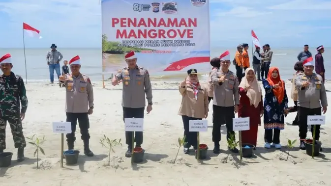 Sambut HUT RI, Polda Riau Gelar Ekspedisi Merah Putih di Wilayah 3T