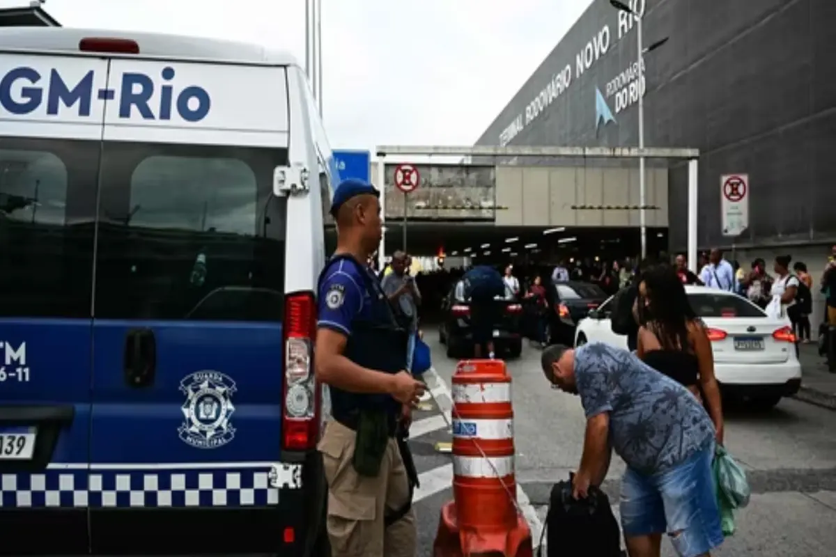 Penyanderaan bus di Brasil. (AFP)