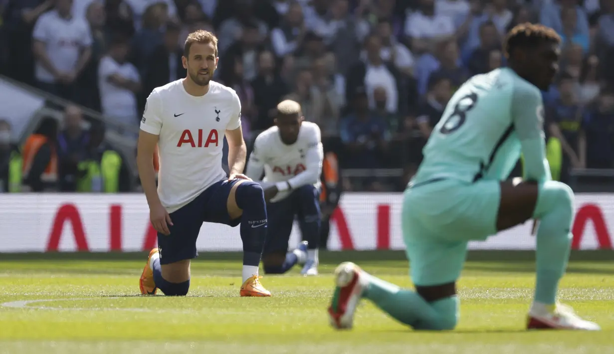 Menghadapi Brighton and Hove Albion, Tottenham Hotspur yang tampil di kandang sendiri mempunyai peluang untuk menjauh dari kejaran para pesaing yang mengincar posisi 4 besar andai memetik kemenangan. (AFP/Tolga Akmen)