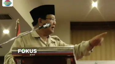 Prabowo Subianto lontarkan candaan kepada relawan di Solo, Jawa Tengah.