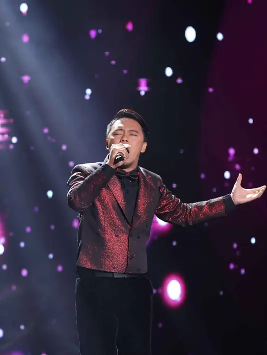 Penampilan Danang malam itu merupakan yang pertama dalam kompetisi setelah beberapa waktu lalu juga ia berkompetisi di Dangdut Academy 2. Danang tampil untuk pertama kalinya dalam kompetisi dangdut yang melibatkan 4 negara ini. (Nurwahyunan/Bintang.com)