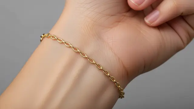 Model Gelang Rantai Pasir yang Berkilau Lembut