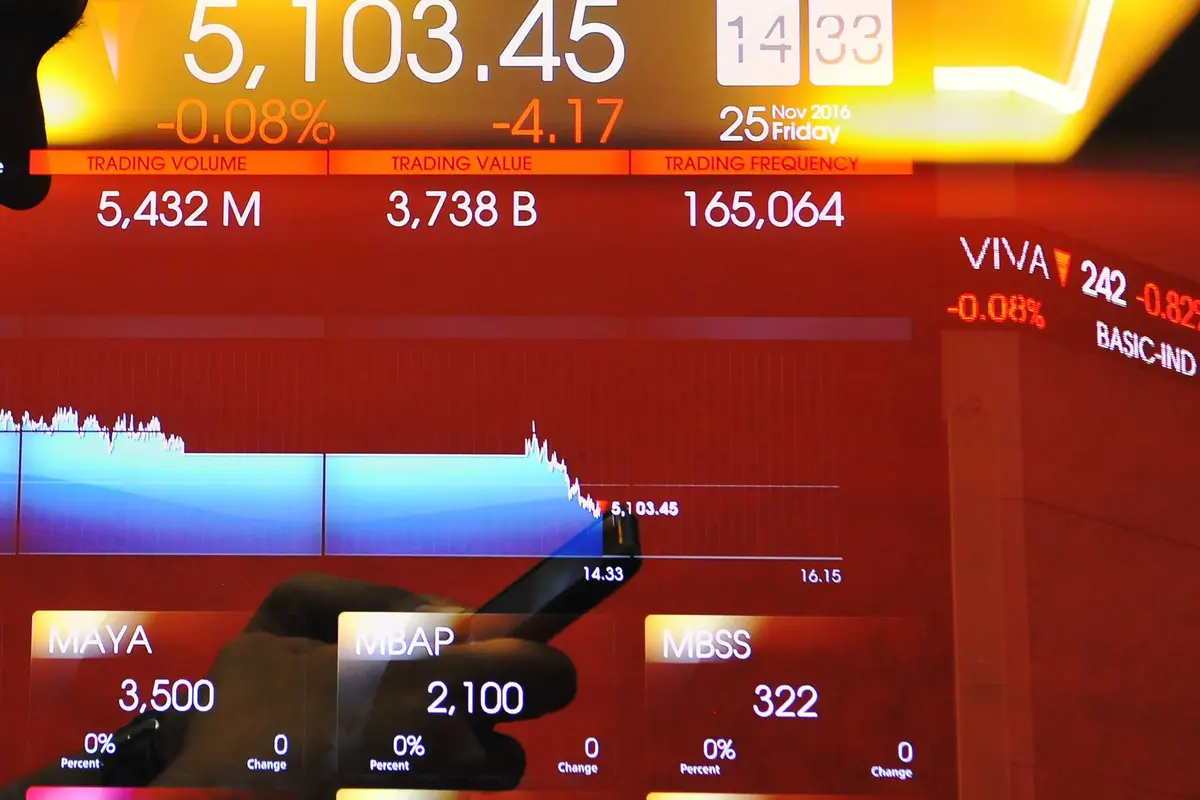 20161125- Sesi Siang IHSG Naik 5 Persen-JAkarta-Angga Yuniar