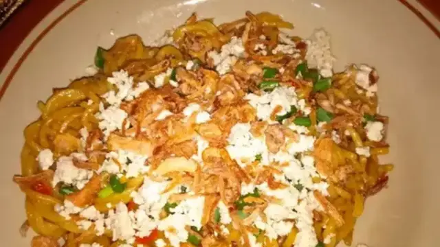 Resep mi goreng rumahan ala Mie Gacoan. (dok. Cookpad @Eiggna18)