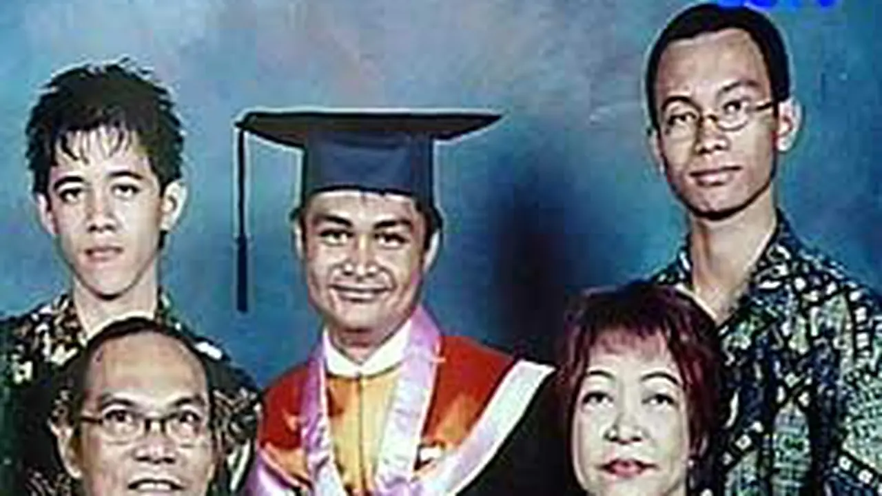 Keluarga Perry Menanti Kedatangan Jenazah - News Liputan6.com