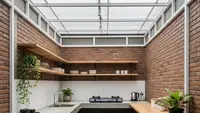 6 Desain Dapur Belakang dengan Baja Ringan yang Bisa Dibangun Bertahap