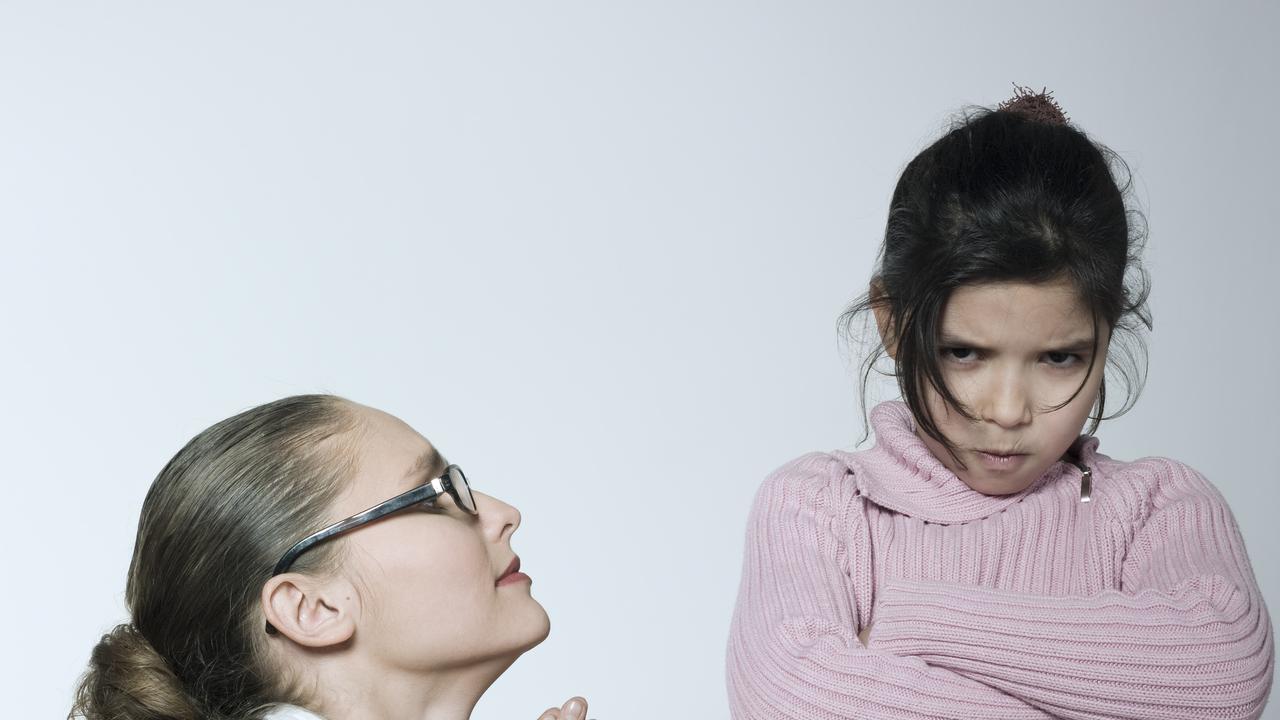 Tips Mendidik Anak Supaya Tidak Manja