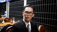 Almas Tsaqibbirru merupakan mahasiswa Fakultas Hukum Universitas Surakarta (UNSA) yang gugatannya dikabulkan Mahkamah Konstitusi (MK).(Liputan6.com/Fajar Abrori)&nbsp;