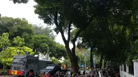 Polisi Tutup Permanen Arus Lalu Lintas di Kantor KPU Sepanjang Hari Ini
