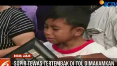 Ketiga anak korban tak kuasa menahan sedih dan sempat berteriak memanggil sang ayah saat proses pemakaman.