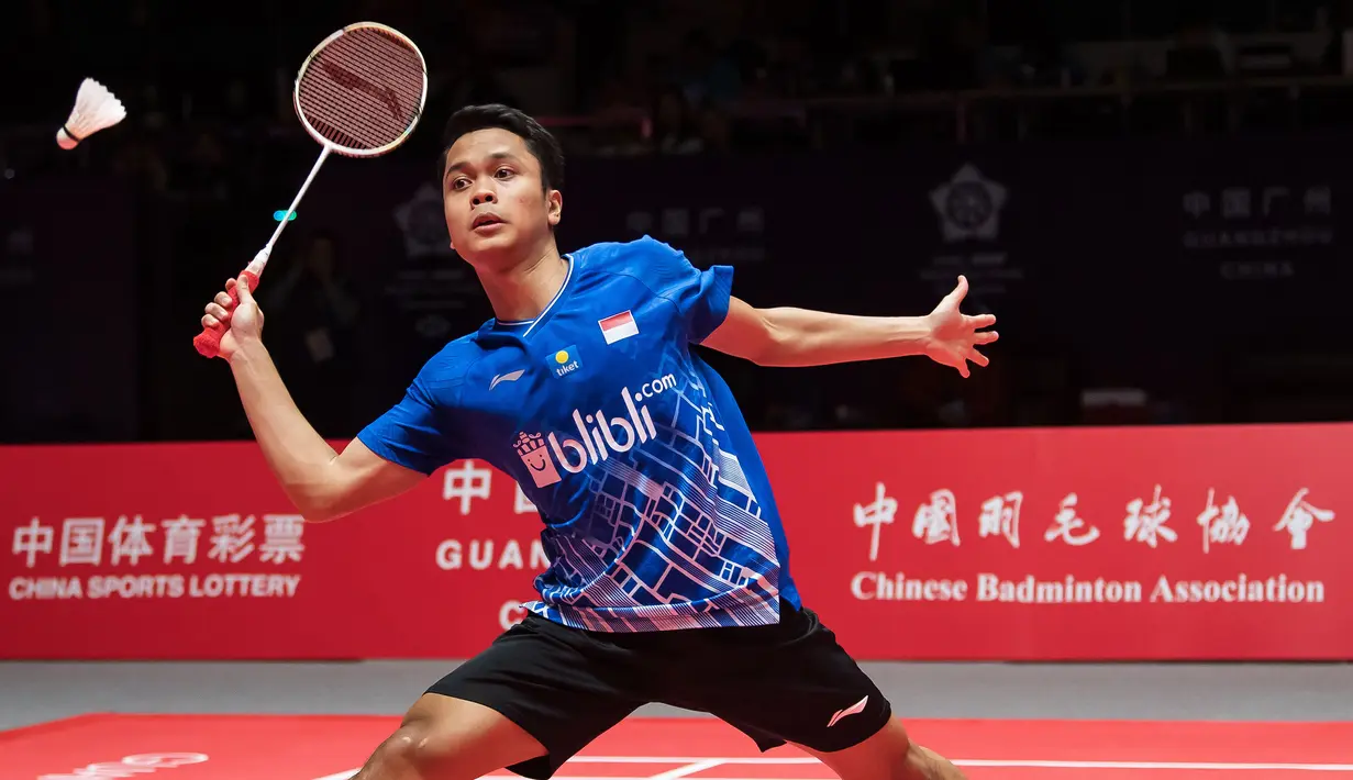 Anthony Ginting mengawali BWF World Tour 2019 dengan kekalahan 11-21, 21-15 dan 25-23 dari tunggal putra Taiwan, Chou Tien Chen (AFP/Stringer)