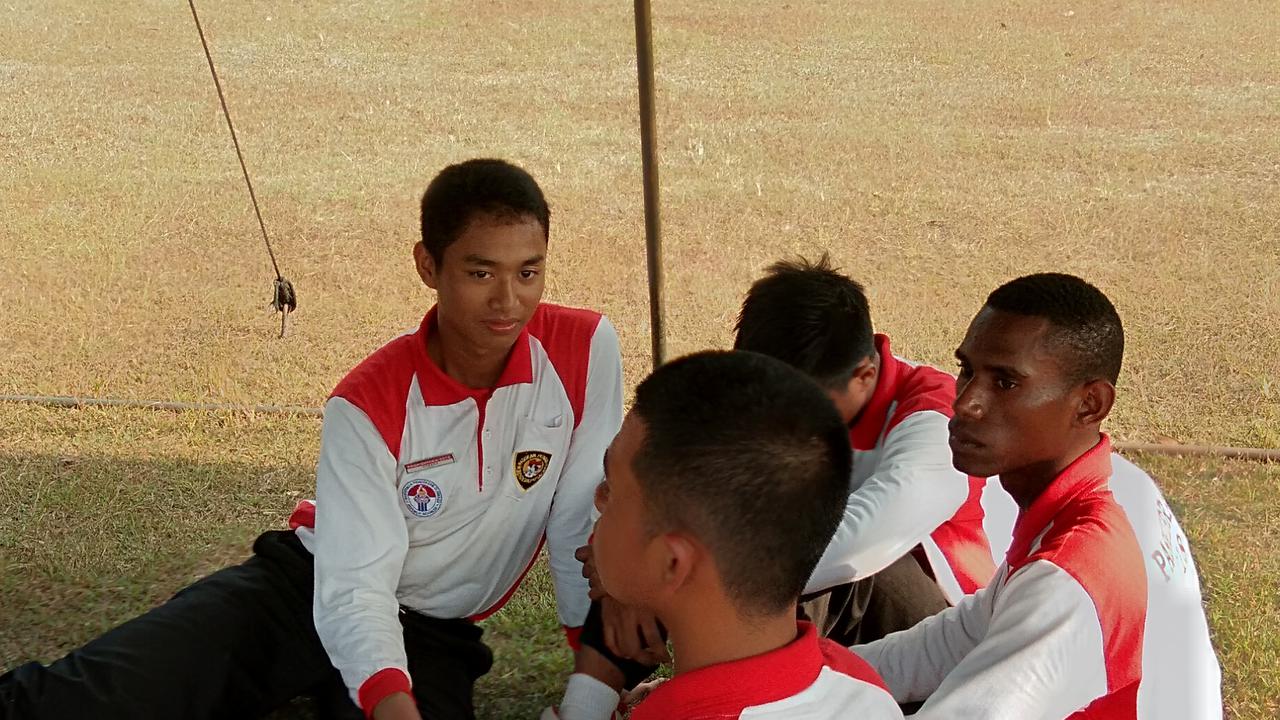 Calon Paskibraka 2018 asal Bali, Sang Putu Hendra Adi mengatakan teman-temannya sering curhat masalah cewek saat istirahat (Liputan6.com/Giovani Dio Prasasti)