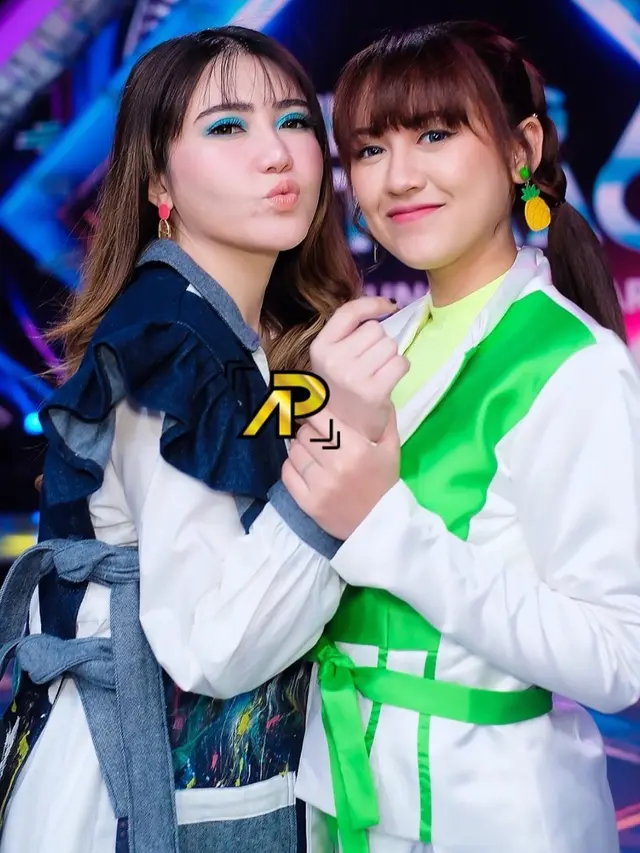 Via Vallen dan Happy Asmara