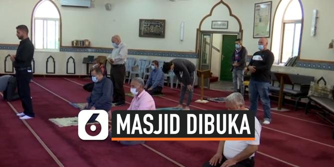 VIDEO: Masjid di Tepi Barat Kembali Dibuka untuk Umum