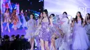 Mengawali tahun 2025, Cinta Laura baru saja didapuk menjadi Oppo ambassador Indonesia. Ia pun hadir di acara peluncuran smartphone AI brand tersebut. [Fimela/Daniel Kampua]
