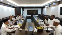 Ketua Misi Haji  Somalia Umar Faruk, saat berkunjung ke Kantor Urusan Haji Indonesia Daerah Kerja Makkah, di Makkah. Dok Kemenag