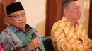 Ketua PBNU Said Aqil memberikan keterangan saat acara SALAM di Gedung PBNU, Jakarta, Jumat (22/9). Dalam pernyataan sikap tersebut mengutuk dan mengecam segala bentuk kekerasan terhadap Rohingya. (Liputan6.com/Faizal Fanani)