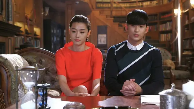 Kim Soo Hyun dan aktris cantik yang pernah jadi lawan mainnya. (credit:imdb)