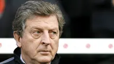 Fulham's English manager Roy Hodgson is pictured before a Premier League match against Chelsea at Craven Cottage in London, on December 28, 2008. AFP PHOTO / Glyn Kirk