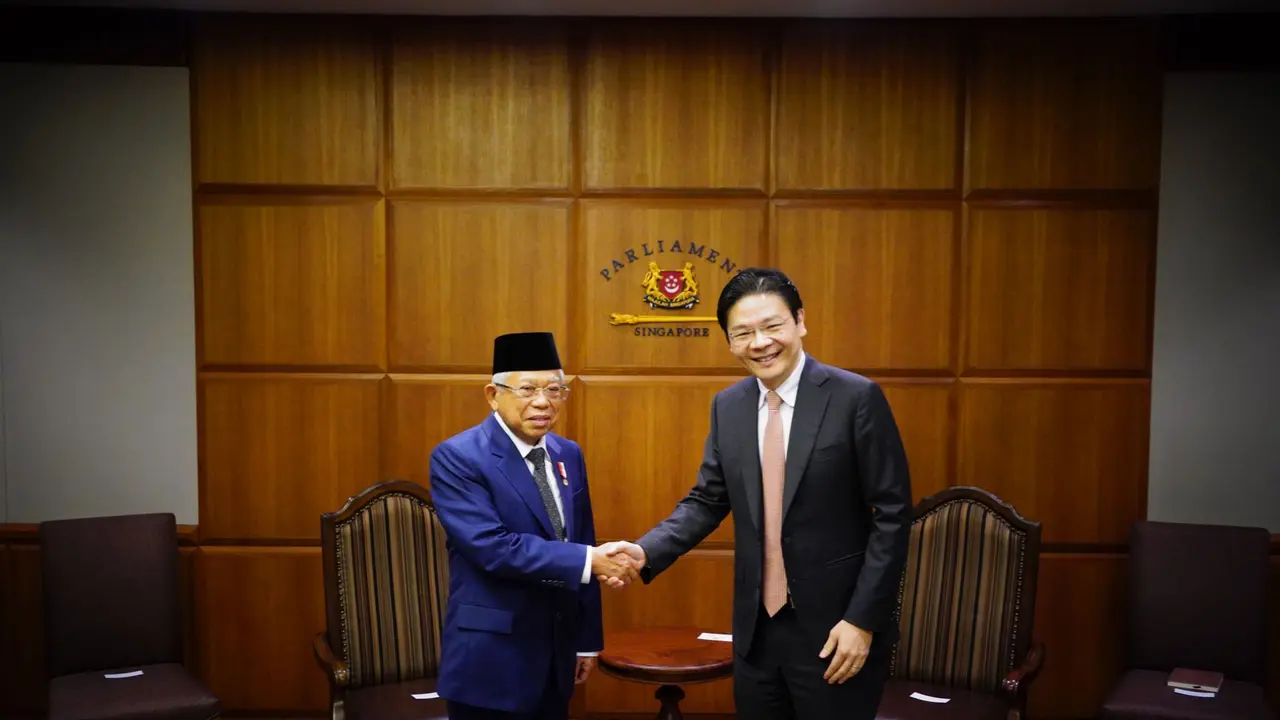 Wakil Presiden (Wapres) Ma'ruf Amin bertemu Wakil Perdana Menteri Singapura Lawrence Wong di Parliament Of Singapore