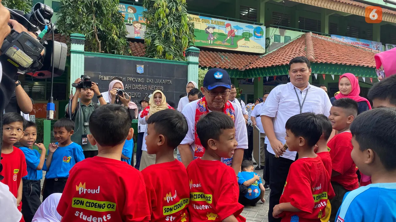 Menteri Pendidikan Dasar dan Menengah Prof. Dr. Abdul Mu'ti M.Ed., sebut bahaya roblox untuk anak-anak, dalam peluncuran program Cek Kesehatan Gratis di SD Negeri Cideng 02, pada Senin (4/8/2025).