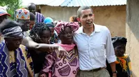 Kunjungan Barack Obama ke Kenya pada 2006 (Reuters)