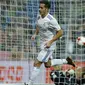 Aksi pemain Real Madrid, Lucas Vazquez usai membobol gawang Numancia pada laga Copa Del Rey di Santiago Bernabeu stadium, Madrid, (10/01/2018). Real Madrid unggul agregat 5-2 atas Numancia. (AP/Francisco Seco)