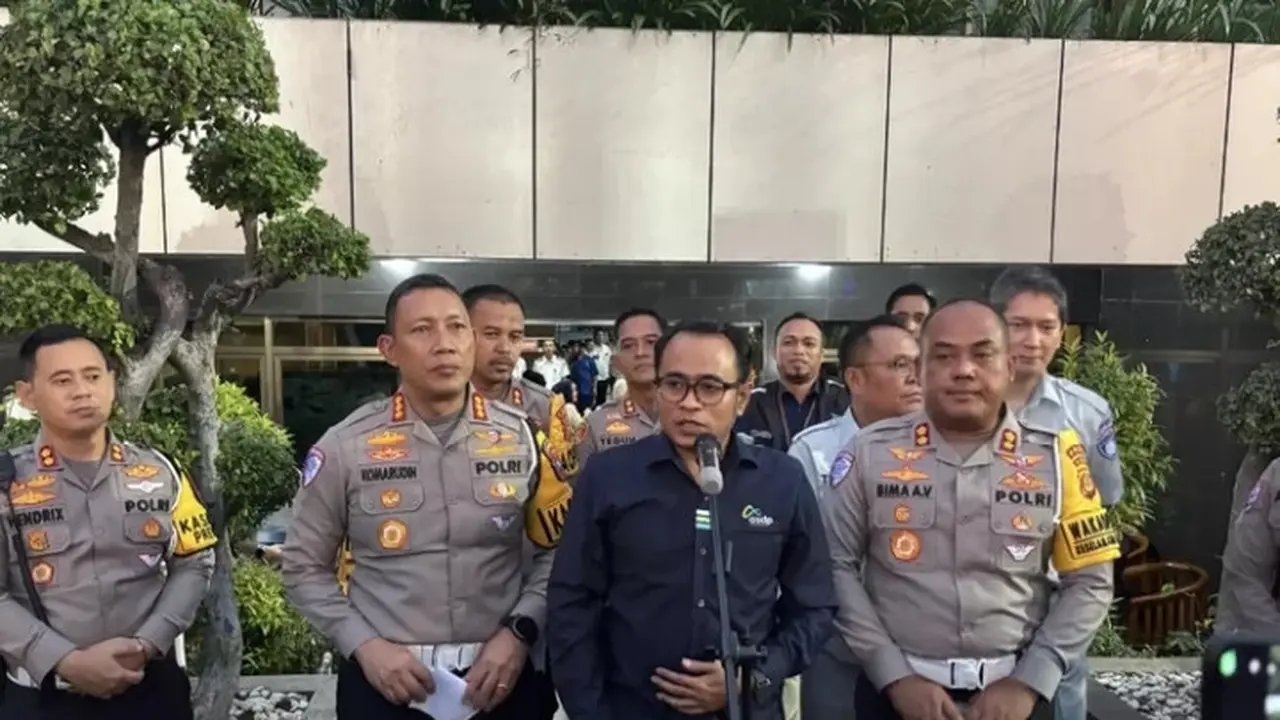 Polda Jawa Timur pantau Pelabuhan Ketapan g menjelang arus mudik lebaran 2025 (Istimewa)