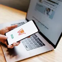 Ilustrasi belanja online/Shutterstock-VAKS-Stock Agency.