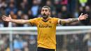 Reaksi kecewa gelandang Wolverhampton Wanderers, Ruben Neves saat menghadapi Manchester City pada laga Liga Inggris 2022/2023 di Etihad Stadium, Manchester (22/1/2023). Ruben Neves didatangkan Wolverhampton Wanderers dari FC Porto pada awal musim 2017/2018. Jabatan kapten tim baru sandangnya pada awal musim 2022/2023 menggantikan Conor Coady. Setelah 6 musim, ia meninggalkan Wolves untuk membela klub Arab Saudi, Al Hilal mulai musim 2023/2024. (AFP/Paul Ellis)