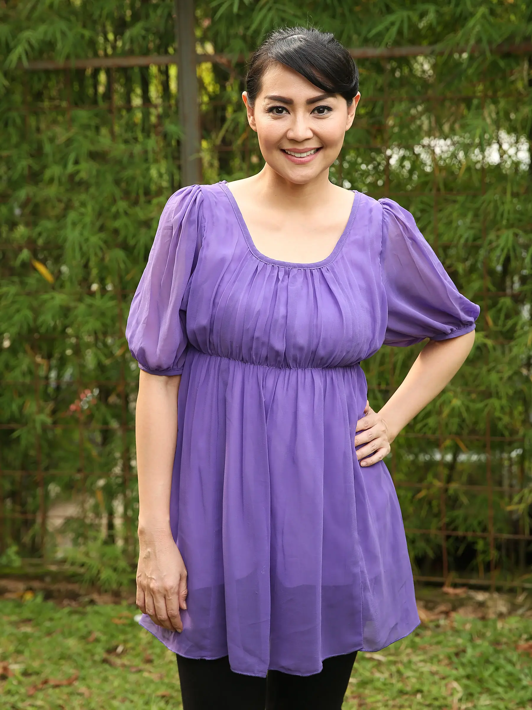 Tessa Kaunang saat syuting sinetron (Bambang E. Ros/Bintang.com)