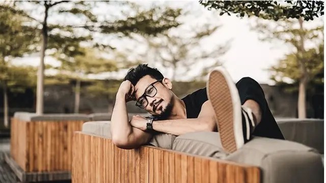 Siap Menikah Tahun Depan, Ini 6 Potret Terbaru Denny Sumargo