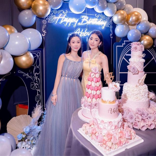 Acara ulang tahun Abby Choi. (Instagram/@xxabbyc)