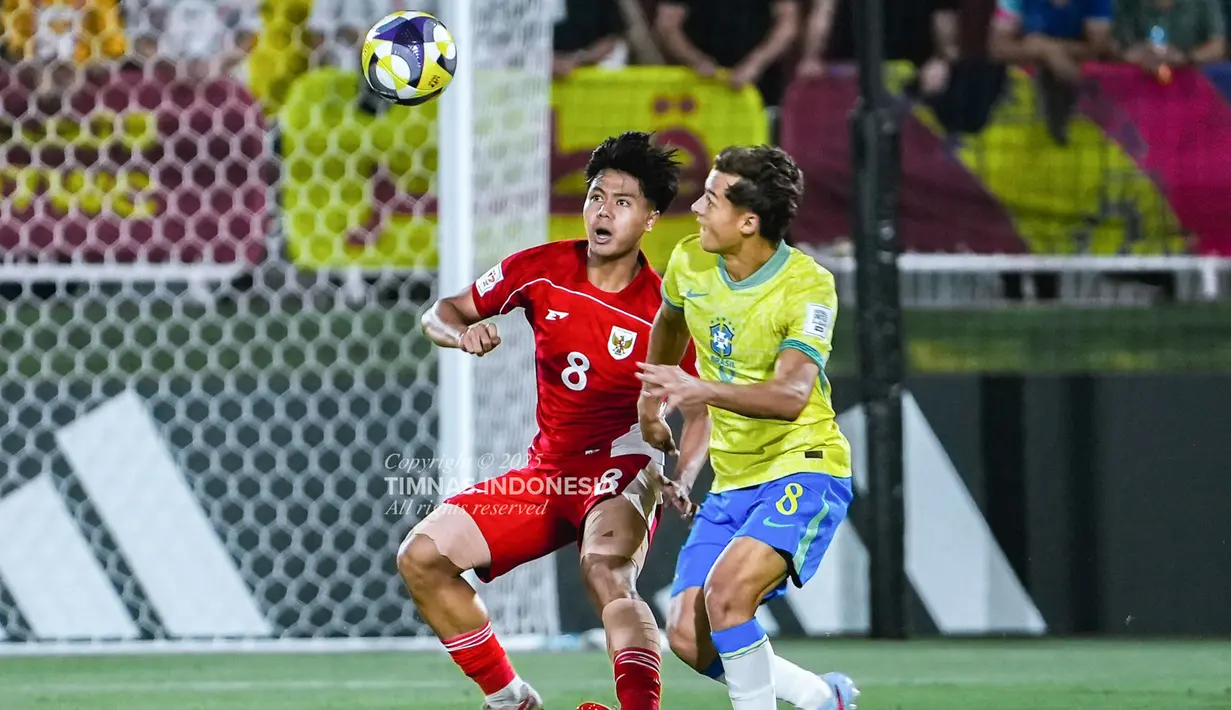 Meski belum meraih kemenangan, peluang Garuda Muda untuk lolos ke babak 16 besar belum sepenuhnya tertutup. Fadly Alberto dkk masih memiliki satu laga tersisa yang bisa menjadi penentu nasib mereka di Piala Dunia U-17 2025. (Dok. PSSI)