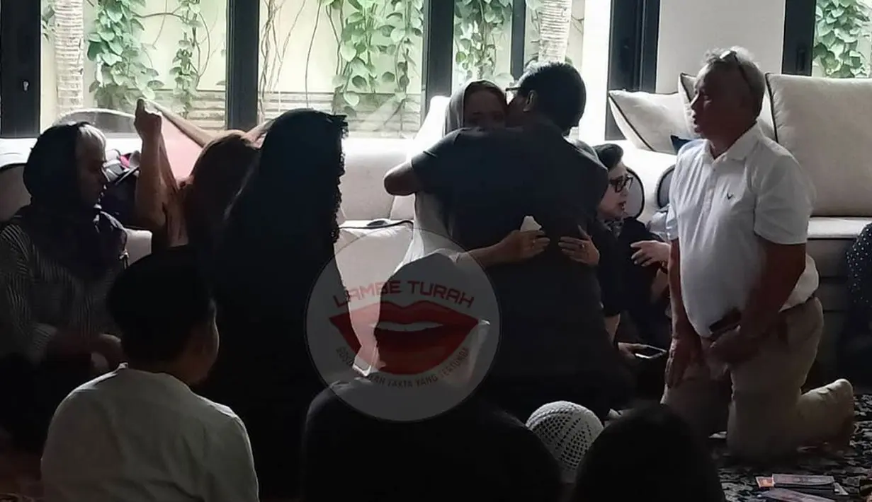 Ashraf Sinclair meninggal Dunia (instagram/lambe_turah)