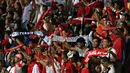 Dukungan suporter Indonesia yang tak kenal lelah. (Bola.com/Arief Bagus)